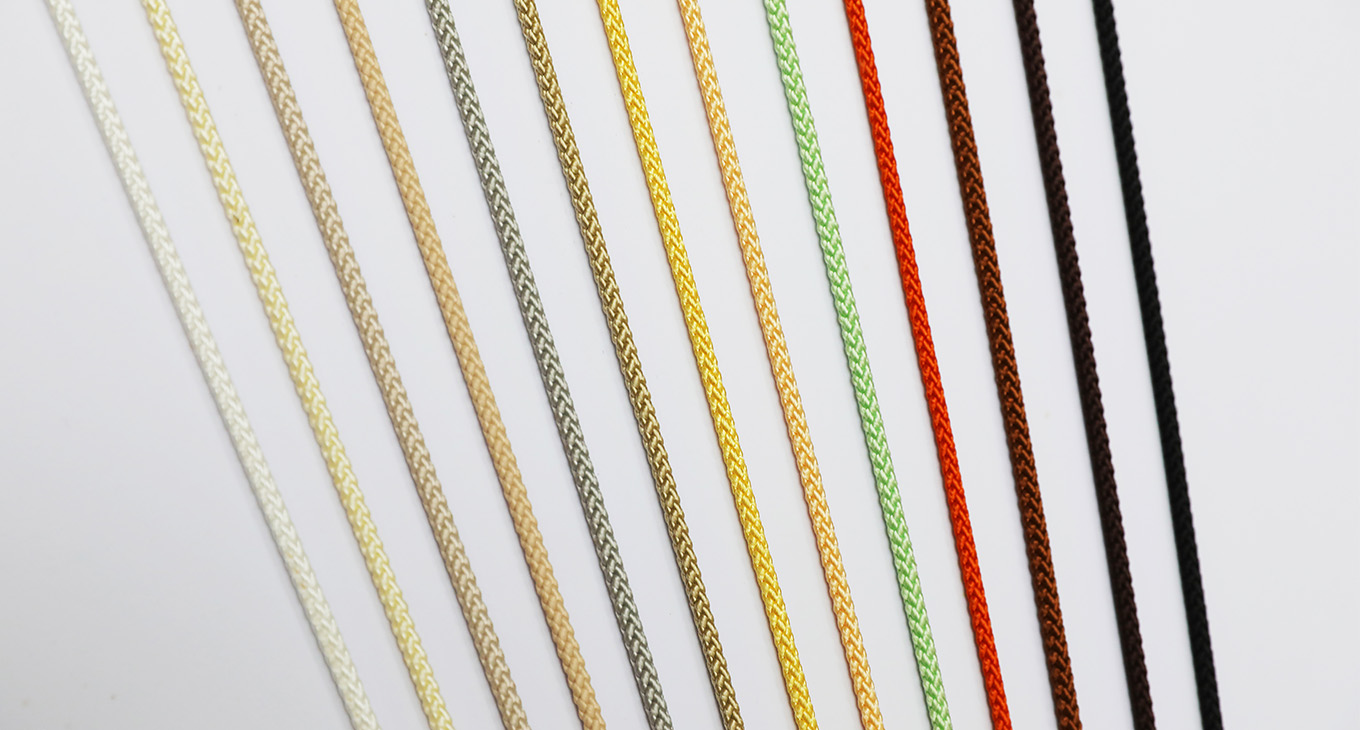 ¿Por qué es importante el cable de escalera con orejeta en los sistemas modernos de cortinas para ventanas?